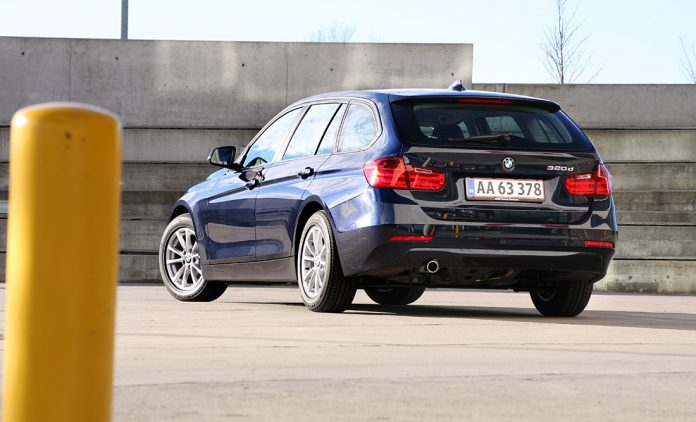 BMW 320d bag