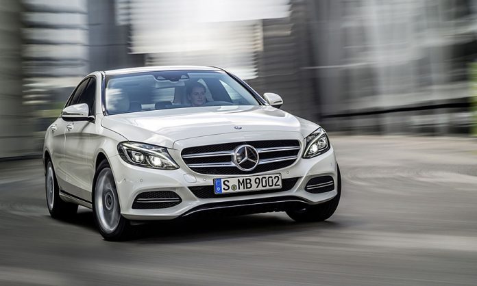 Mercedes-Benz C 250 BlueTEC, Avantgarde, Diamantweiss metallic,