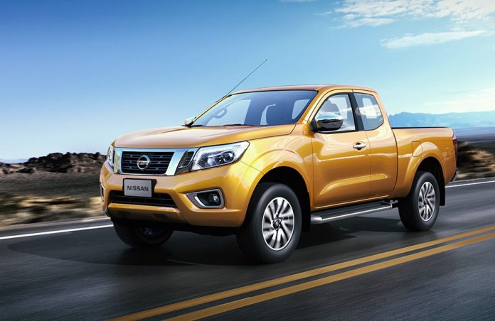 2015-Nissan-Navara