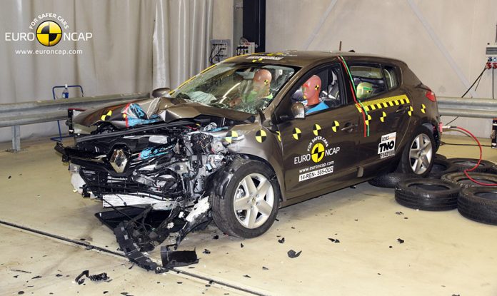 NCAP Renault Megane 2014