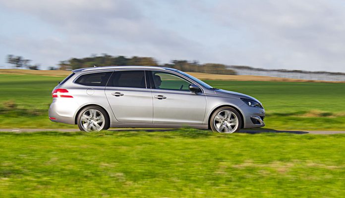 Peugeot 308 SW fart