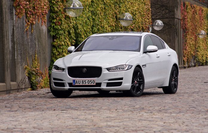 Jaguar XE lft
