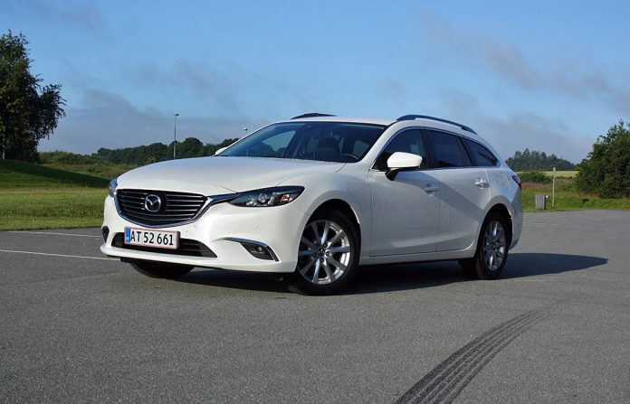 mazda6_skraatforfra
