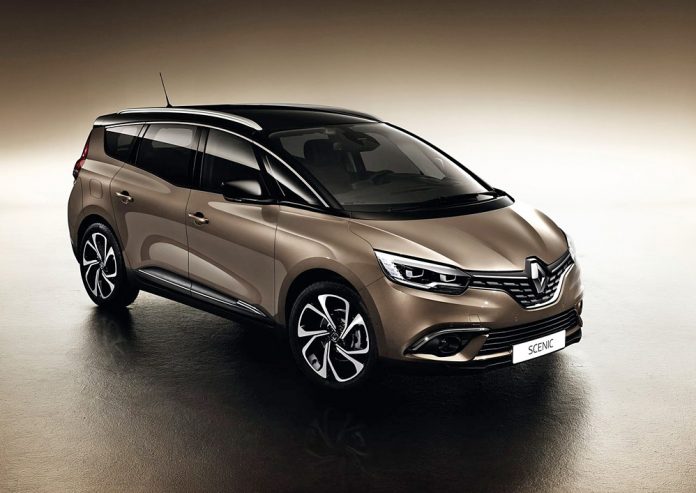 Renault-Grand_Scenic-2017