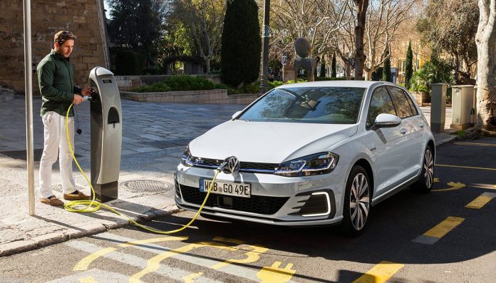 Golf GTE ladestander ladestandere