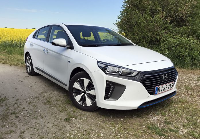 Hyunda Ioniq PHEV