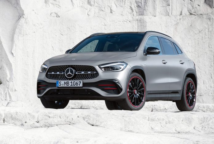 Mercedes-Benz-GLA-2021 mercedes gla