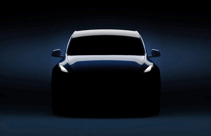 Tesla kompakt elbil billig tesla