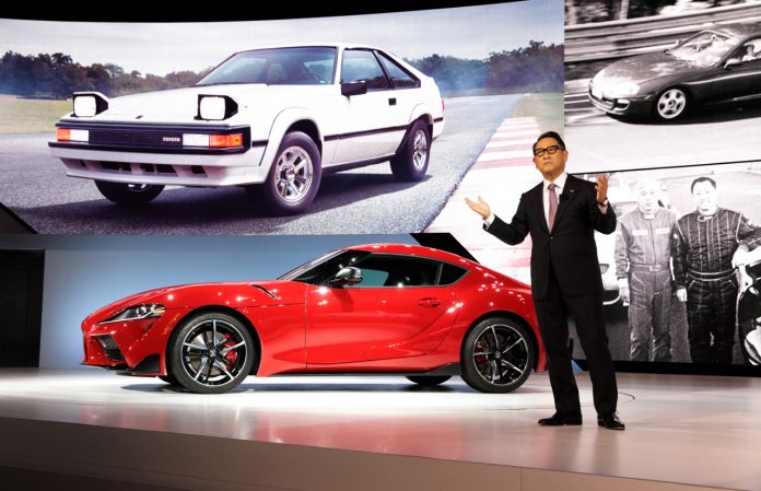 Akio Toyoda forbrændingsmotorer