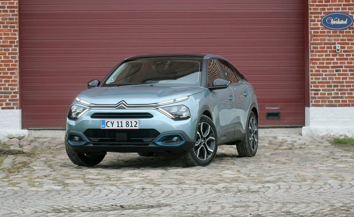 Citroen e-C4 for 3 Citroën C4