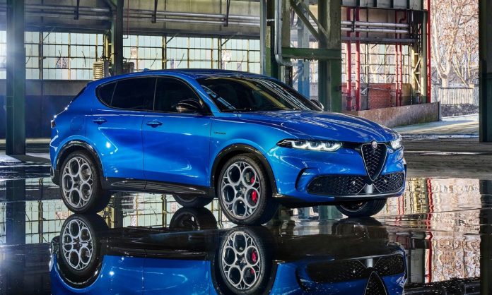 Alfa_Romeo-Tonale-2023-1600-01 tonale