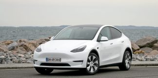 Brugte Teslaer dumper i de tyske synshaller Tesla Model y
