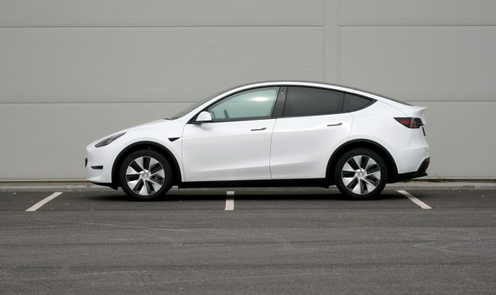 Tesla Model Y side 3