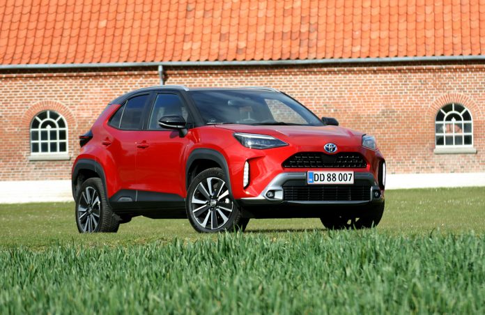 Toyota Yaris Cross for 2 Toyota Yaris Cross