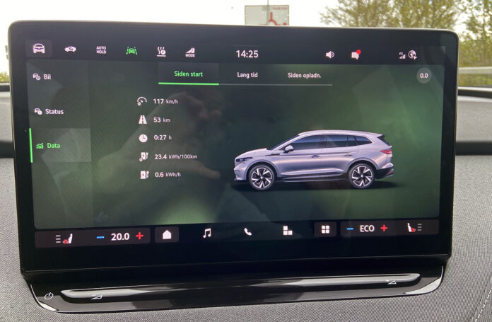 Fart Skoda screen rækkevidde 500 km