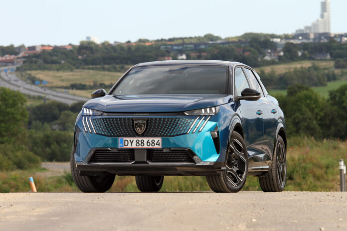 Peugeot e3008 Peugeot e-3008 test