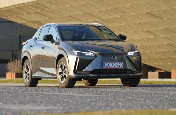 test Lexus RZ300e