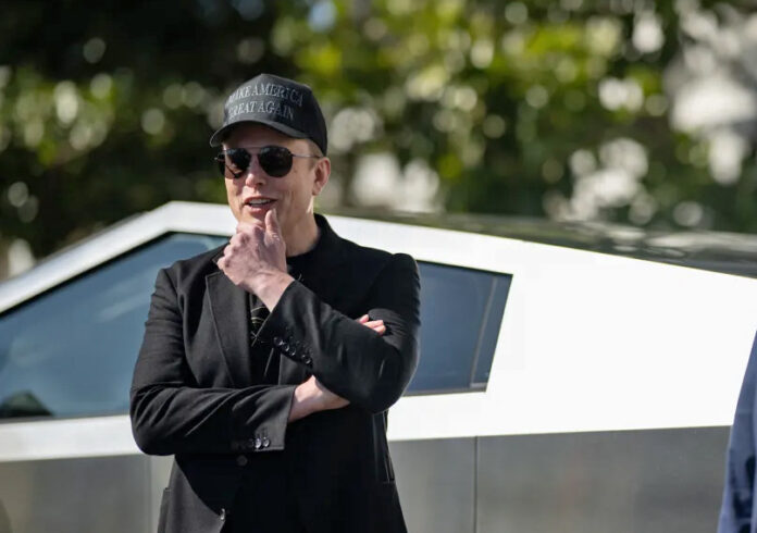 Elon Musk tesla-ejere sagsøger musk