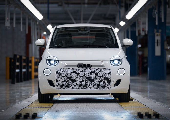 Fiat 500 Hybrid 2025 fiat 500 benzinmotor