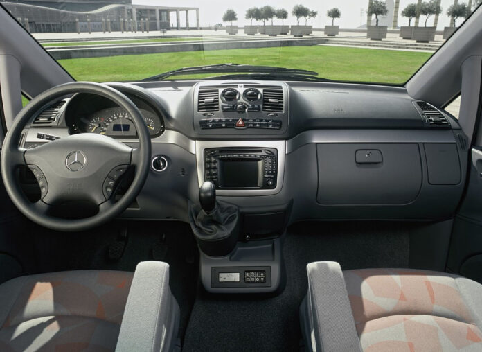 Mercedes Viano 2003 kab mercedes airbag