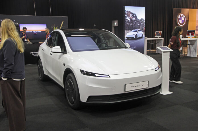 Tesla Model Y Standard