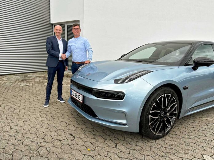 Rene Kragelund_Via Biler_&_Christian Lystoft_Zeekr_Danmark